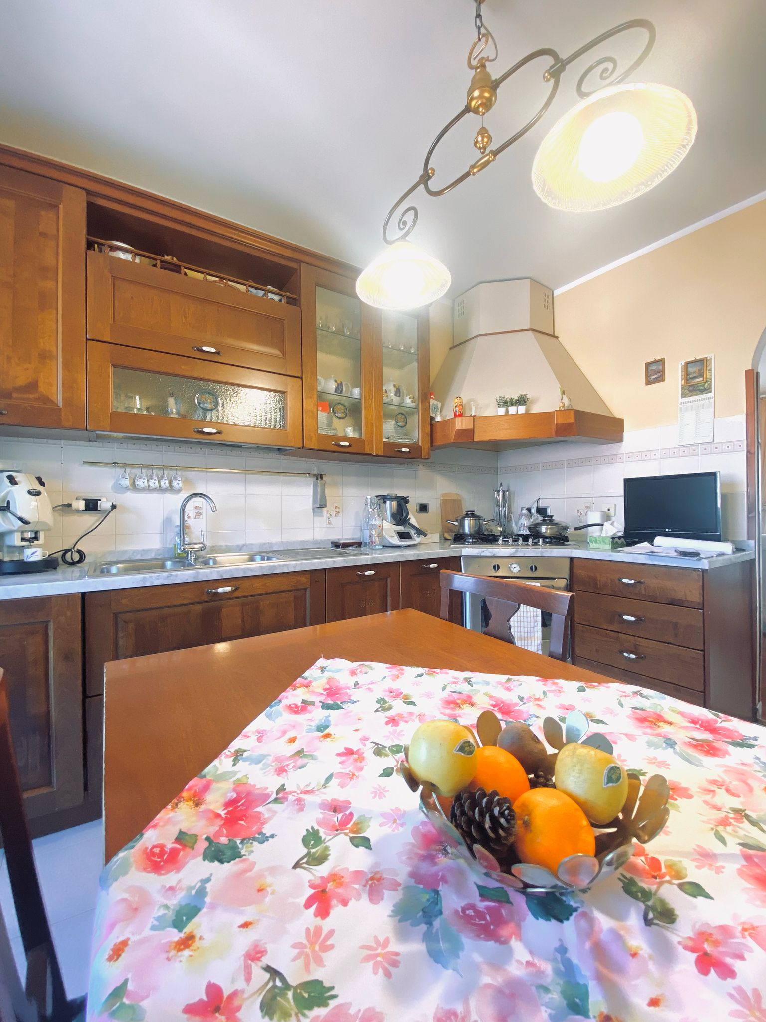 Vendita Appartamento Quadrilocale a Follo, (SP) - F380