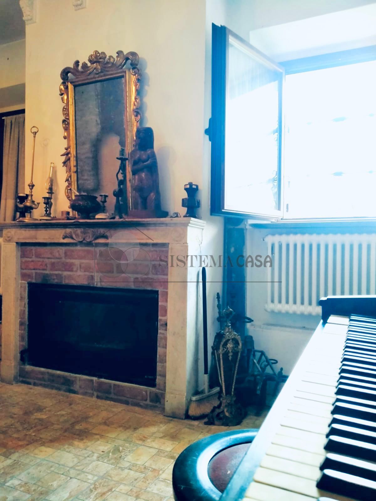 Vendita Semindipendente Porzione di casa a Tresana,  (MS) - A515