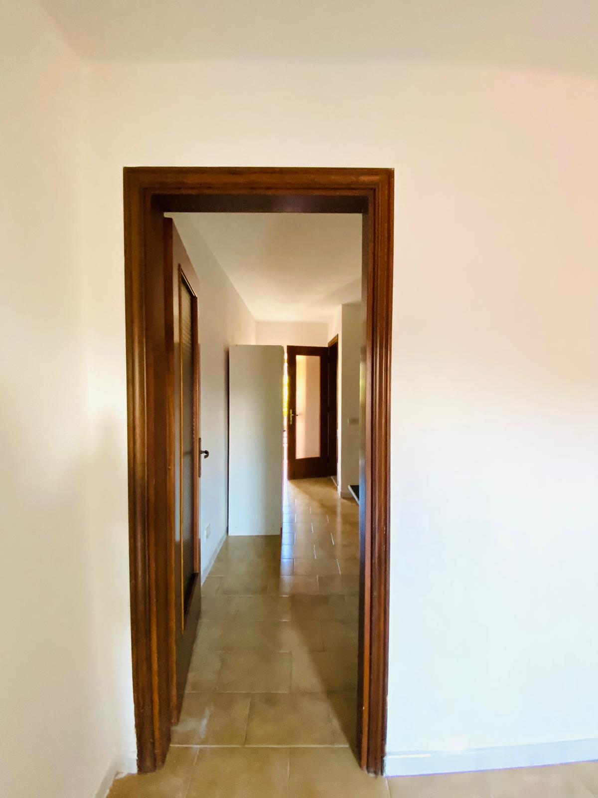 ABITAZIONE NEL BORGO DI CARNEA CON TERRAZZINO E VISTA SUI TETTI