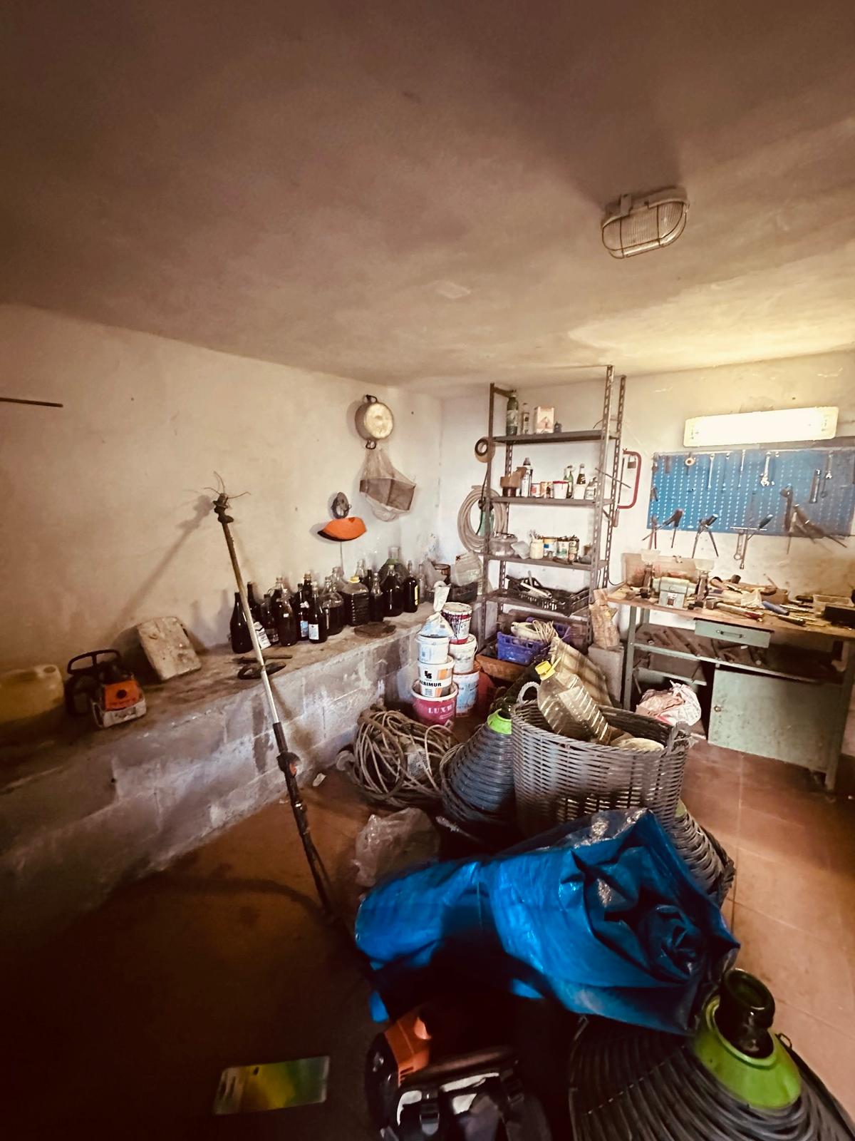 Indipendente con terreno, ulivi e vista mare – 15 min da Follo