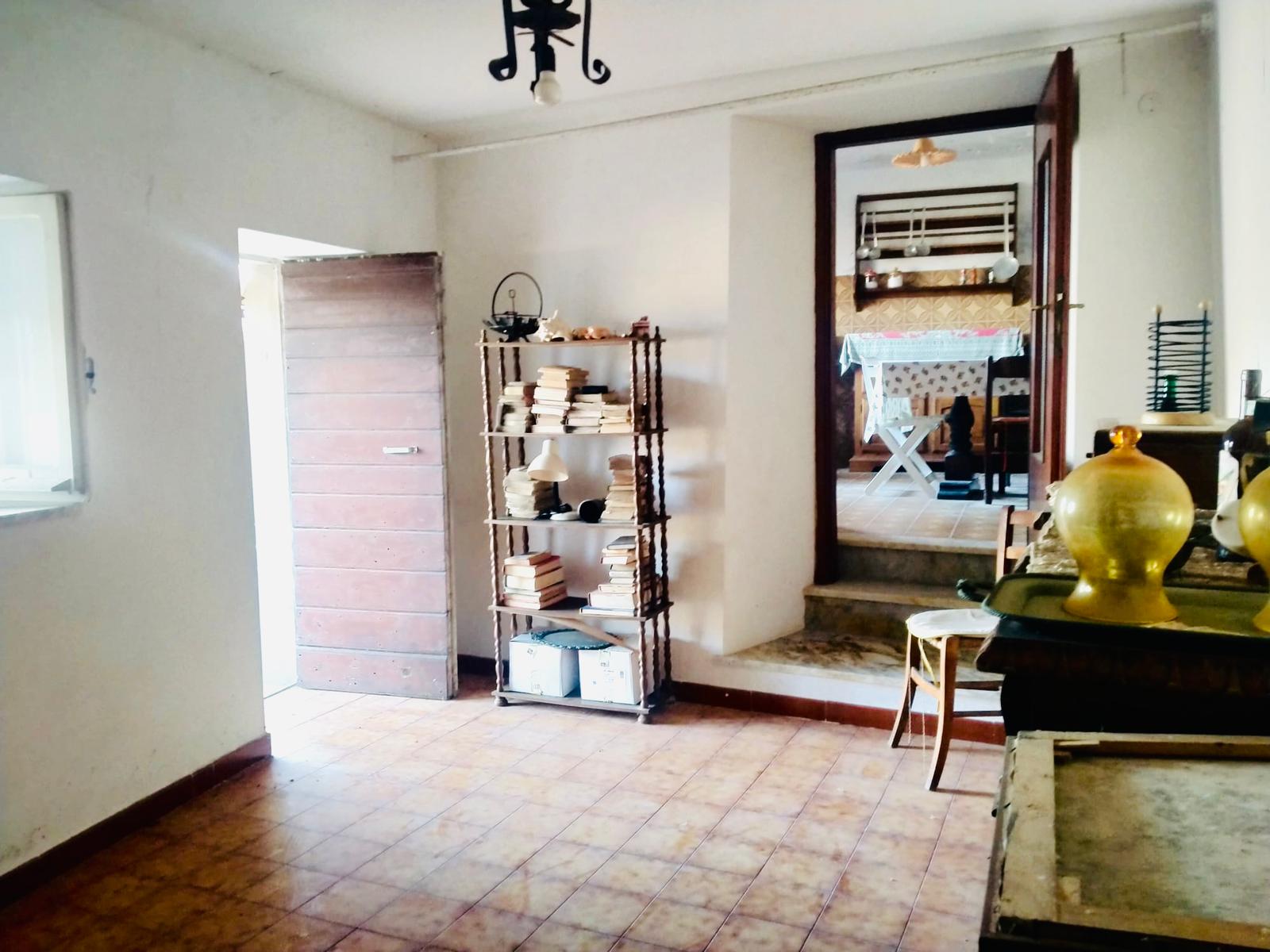 Casa indipendente con terrazze e giardino nel borgo di Pulica , Lunigiana – a 25 minuti dal mare