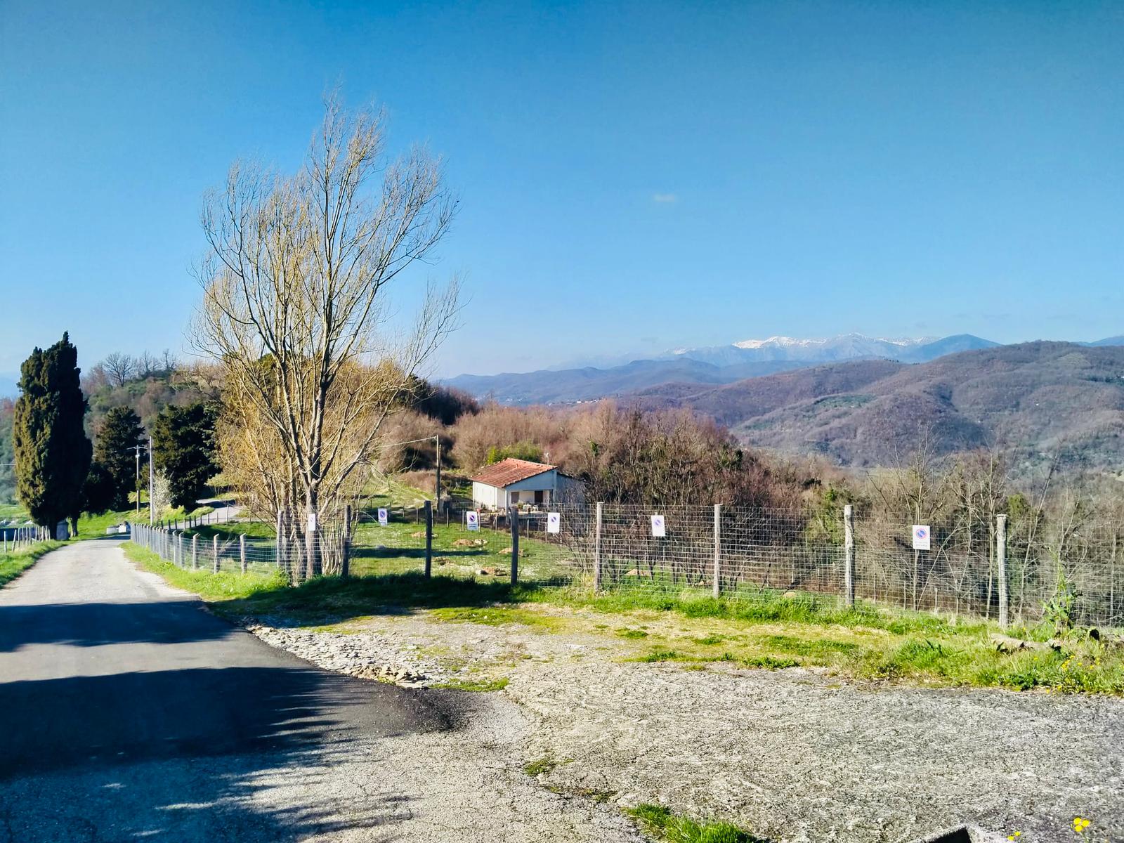 Affascinante casa di borgo con camino e vista sulle valli della Lunigiana