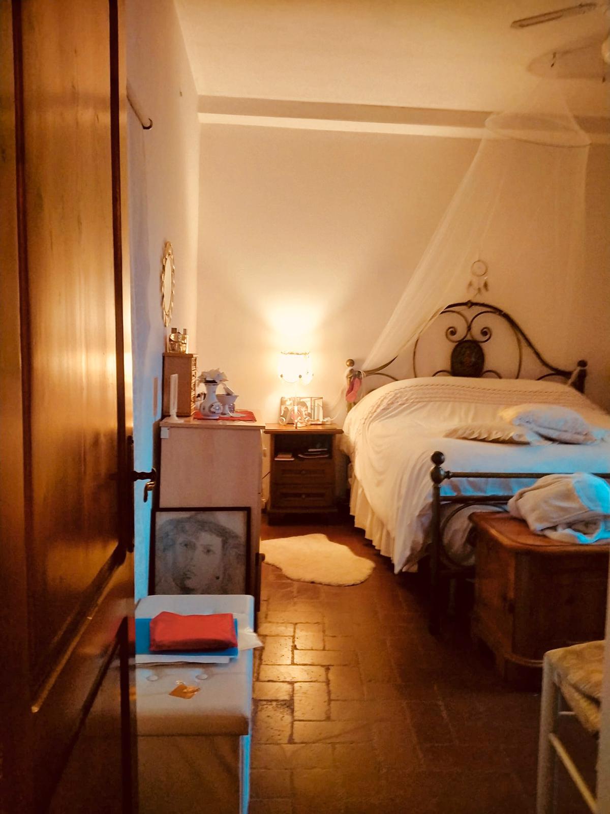 Cottage di charme nel borgo di Fazzano – atmosfera inglese nel cuore della Lunigiana