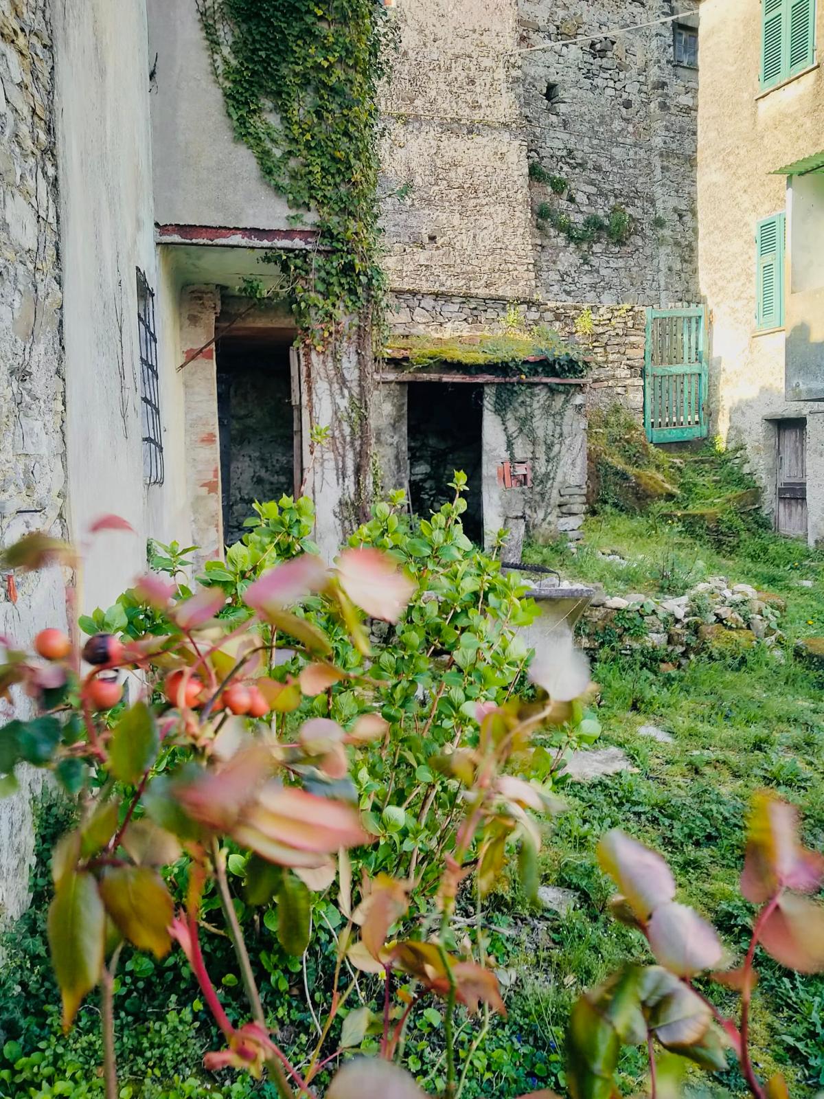 Vuoi ristrutturare una casa di charme nel cuore della Lunigiana?